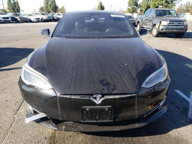 Photo 4 VIN: 5YJSA1E28JF281621 - TESLA MODEL S 