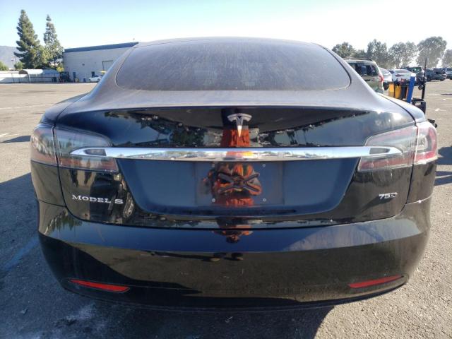 Photo 5 VIN: 5YJSA1E28JF281621 - TESLA MODEL S 