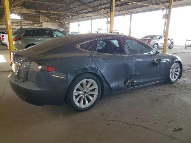 Photo 2 VIN: 5YJSA1E28JF295051 - TESLA MODEL S 