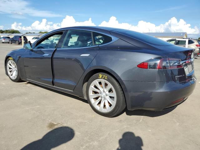 Photo 1 VIN: 5YJSA1E28JF297818 - TESLA MODEL S 