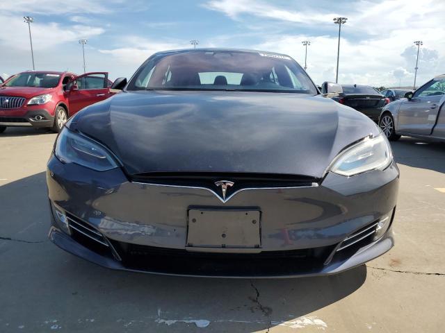 Photo 4 VIN: 5YJSA1E28JF297818 - TESLA MODEL S 