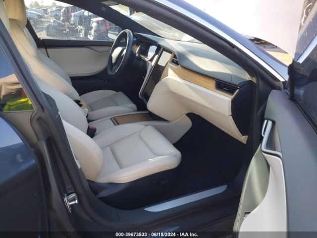 Photo 4 VIN: 5YJSA1E28MF418366 - TESLA MODEL S 