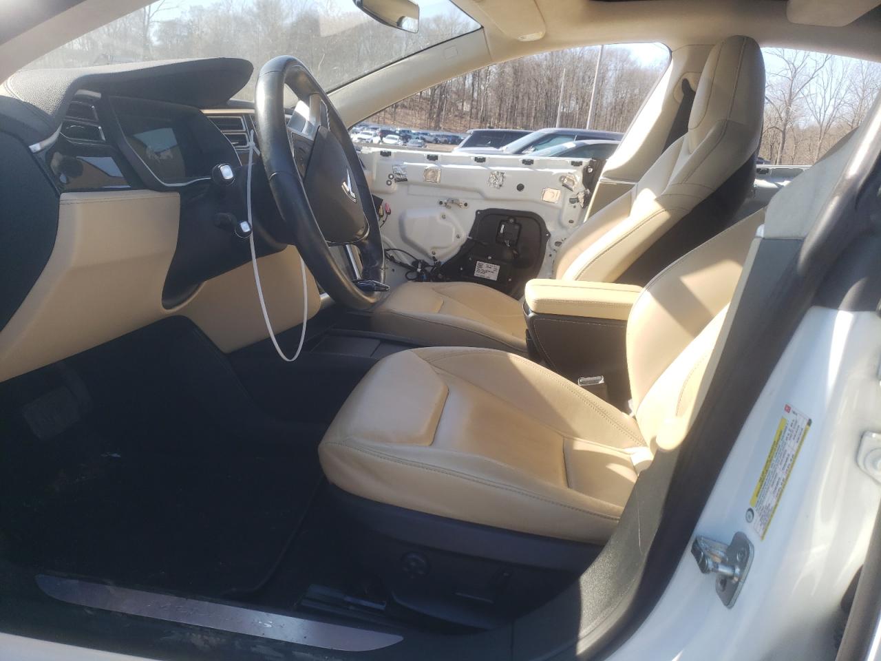 Photo 6 VIN: 5YJSA1E29FF110514 - TESLA MODEL S 