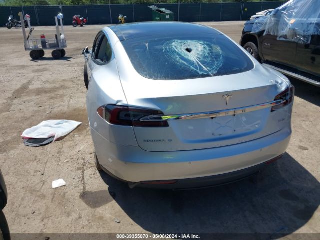 Photo 2 VIN: 5YJSA1E29FF115020 - TESLA MODEL S 