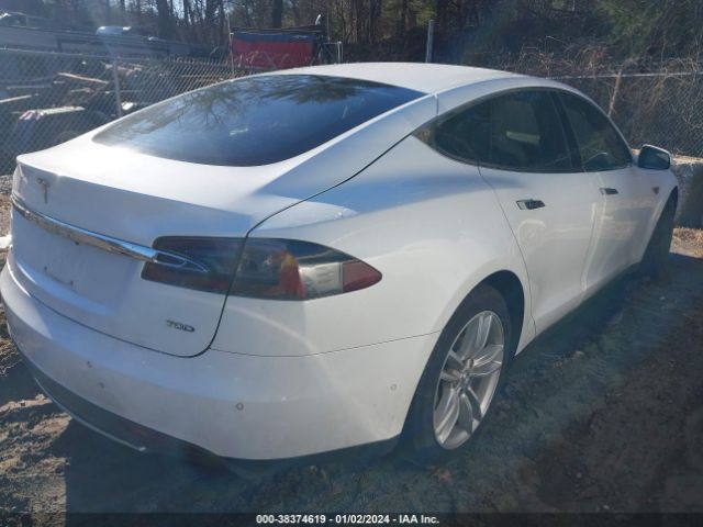 Photo 3 VIN: 5YJSA1E29FF115356 - TESLA MODEL S 