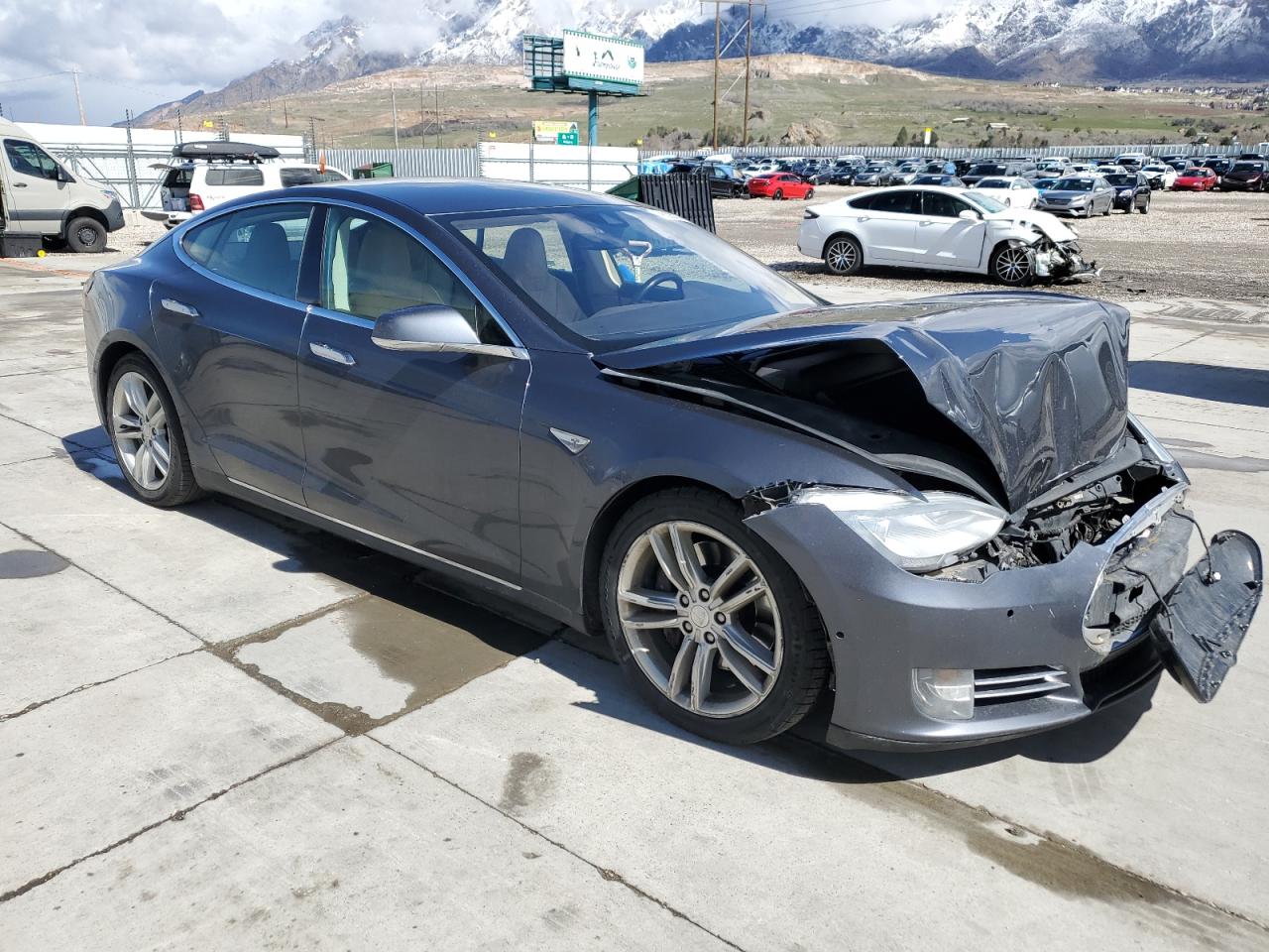 Photo 3 VIN: 5YJSA1E29GF125046 - TESLA MODEL S 