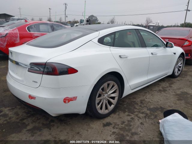 Photo 3 VIN: 5YJSA1E29GF169371 - TESLA MODEL S 