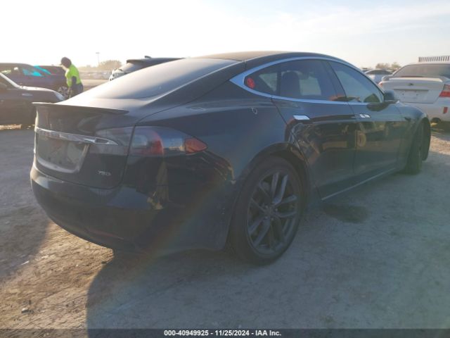 Photo 3 VIN: 5YJSA1E29GF174375 - TESLA MODEL S 