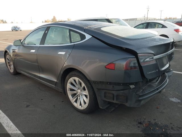 Photo 2 VIN: 5YJSA1E29HF180372 - TESLA MODEL S 