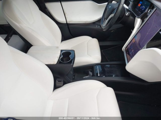 Photo 4 VIN: 5YJSA1E29HF217257 - TESLA MODEL S 