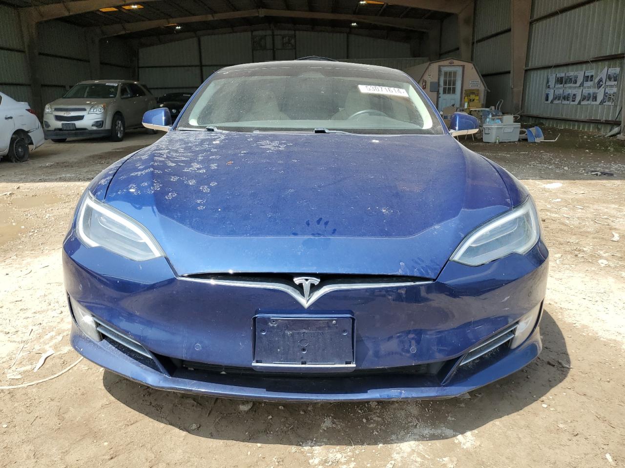 Photo 4 VIN: 5YJSA1E29HF230672 - TESLA MODEL S 