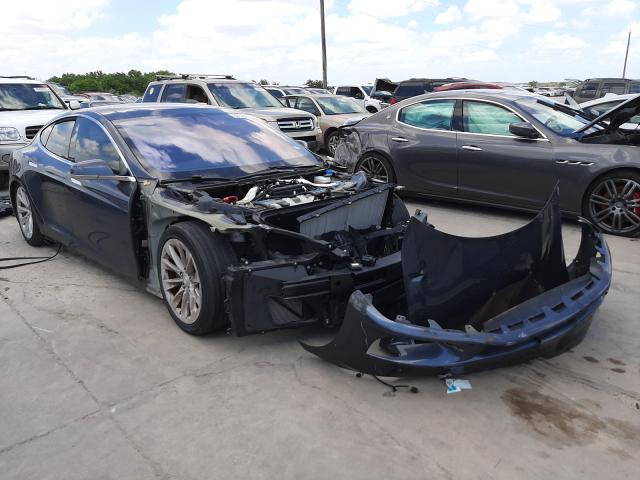 Photo 0 VIN: 5YJSA1E29JF258686 - TESLA MODEL S 