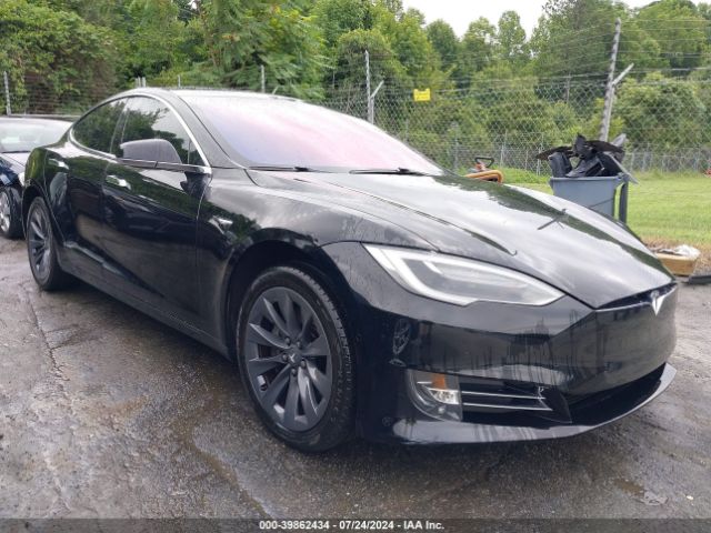 Photo 0 VIN: 5YJSA1E29JF259577 - TESLA MODEL S 