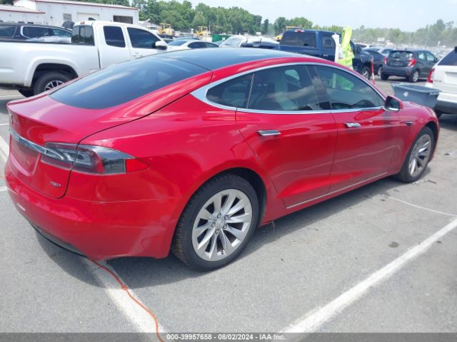 Photo 3 VIN: 5YJSA1E29JF261491 - TESLA MODEL S 