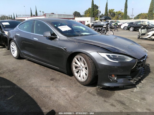 Photo 0 VIN: 5YJSA1E29JF271356 - TESLA MODEL S 