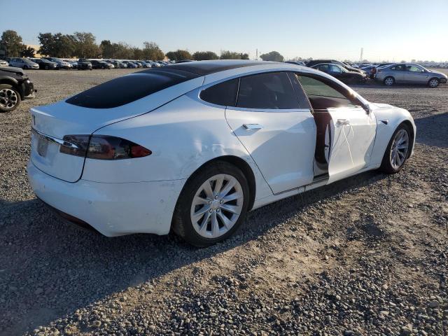 Photo 2 VIN: 5YJSA1E29JF281904 - TESLA MODEL S 