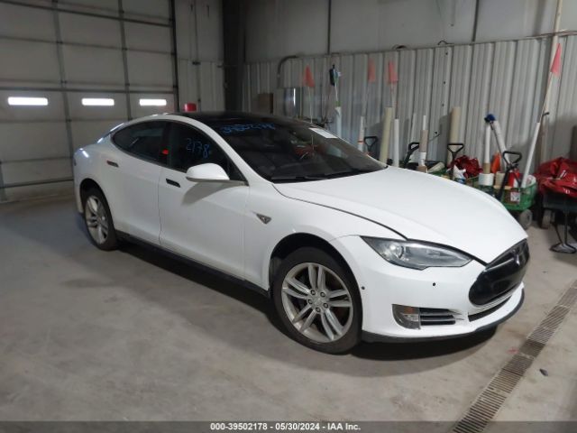 Photo 0 VIN: 5YJSA1E2XFF102616 - TESLA MODEL S 