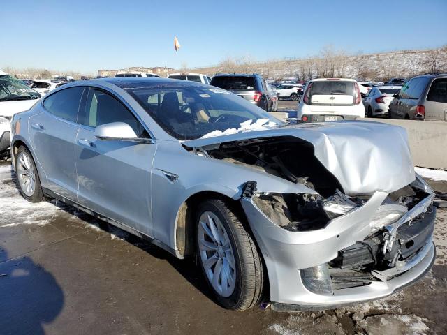 Photo 3 VIN: 5YJSA1E2XFF112126 - TESLA MODEL S 