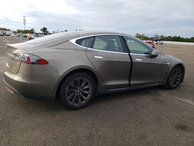 Photo 2 VIN: 5YJSA1E2XGF127730 - TESLA MODEL S 