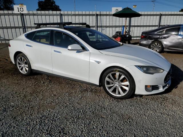 Photo 3 VIN: 5YJSA1E2XGF128635 - TESLA MODEL S 