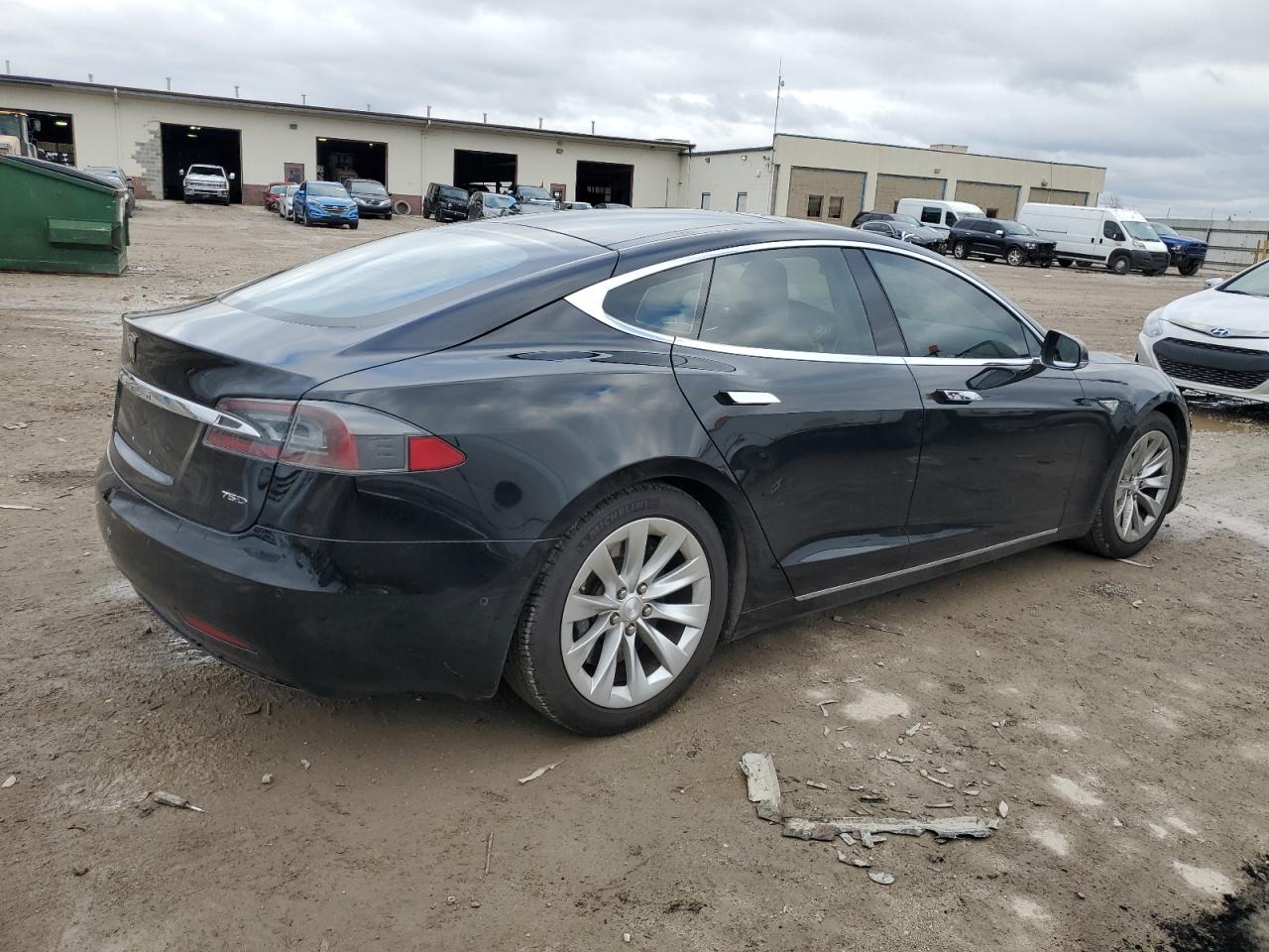 Photo 2 VIN: 5YJSA1E2XGF139585 - TESLA MODEL S 