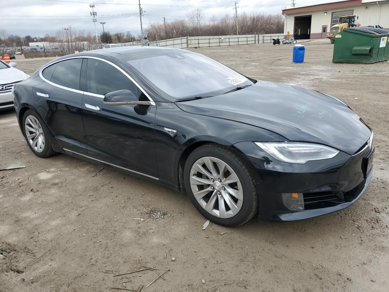 Photo 3 VIN: 5YJSA1E2XGF139585 - TESLA MODEL S 