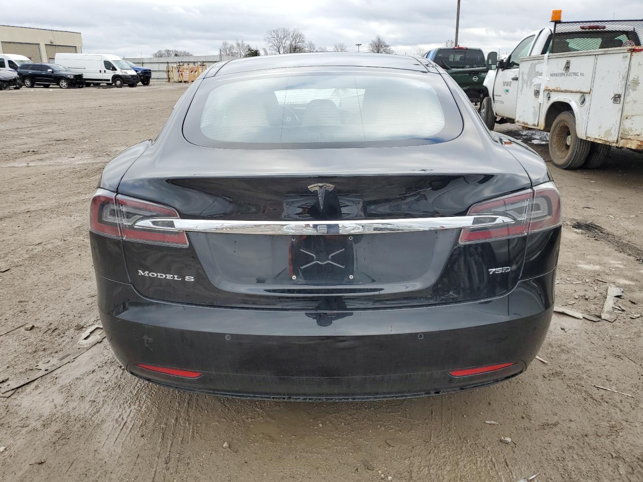 Photo 5 VIN: 5YJSA1E2XGF139585 - TESLA MODEL S 