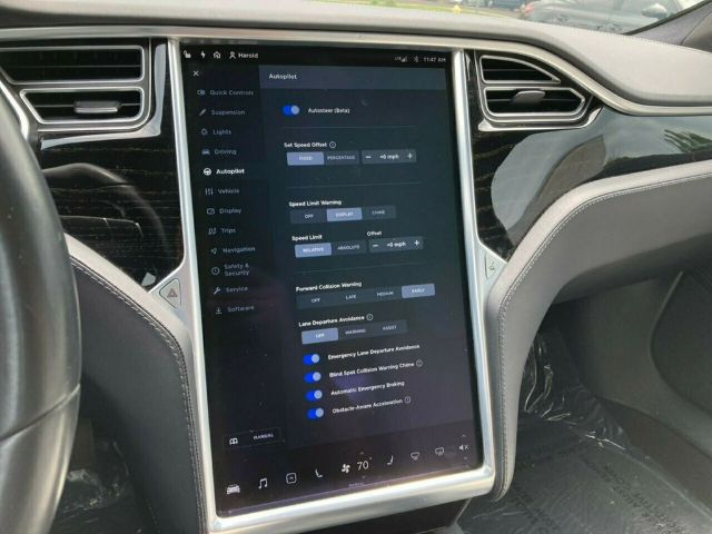 Photo 4 VIN: 5YJSA1E2XHF228767 - TESLA MODEL S 