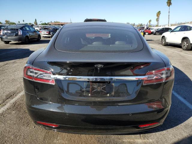 Photo 5 VIN: 5YJSA1E2XJF265470 - TESLA MODEL S 