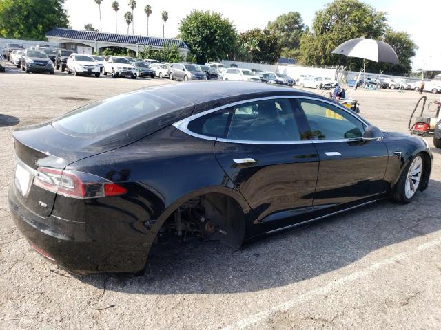 Photo 2 VIN: 5YJSA1E2XJF281457 - TESLA MODEL S 