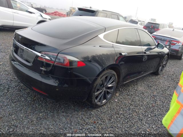 Photo 3 VIN: 5YJSA1E2XJF281958 - TESLA MODEL S 