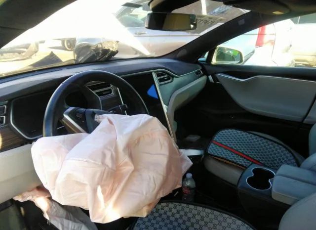 Photo 4 VIN: 5YJSA1E40FF106479 - TESLA MODEL S 