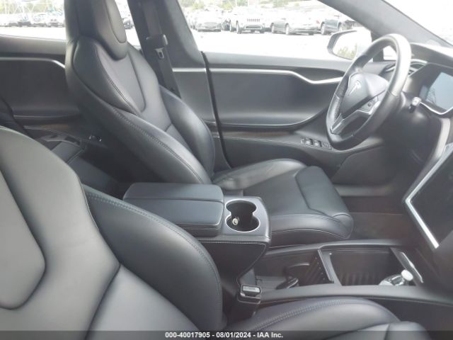 Photo 4 VIN: 5YJSA1E40HF227564 - TESLA MODEL S 