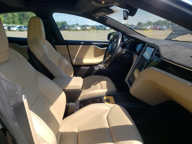 Photo 4 VIN: 5YJSA1E41FF111643 - TESLA MODEL S 