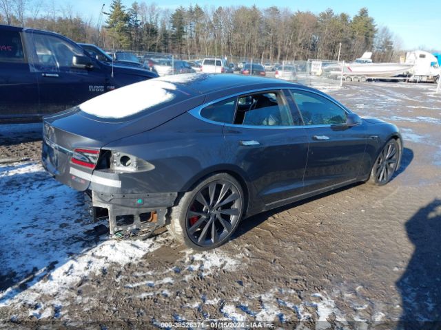 Photo 3 VIN: 5YJSA1E41JF284166 - TESLA MODEL S 