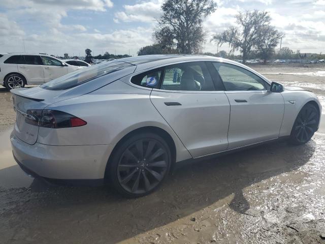 Photo 2 VIN: 5YJSA1E42FF114812 - TESLA MODEL S 