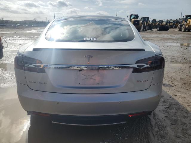 Photo 5 VIN: 5YJSA1E42FF114812 - TESLA MODEL S 