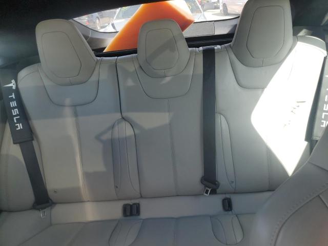 Photo 9 VIN: 5YJSA1E42FF114812 - TESLA MODEL S 