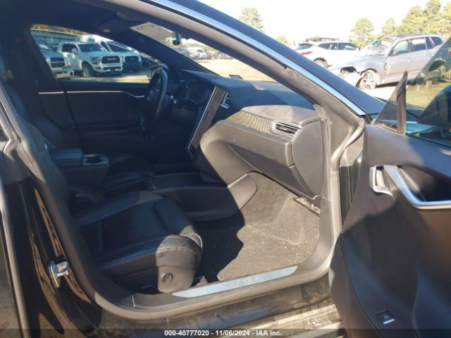 Photo 4 VIN: 5YJSA1E43GF158707 - TESLA MODEL S 