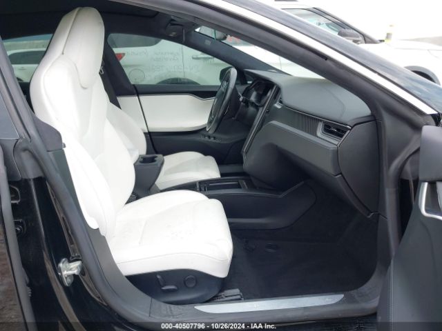 Photo 4 VIN: 5YJSA1E43LF358982 - TESLA MODEL S 