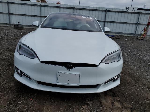 Photo 4 VIN: 5YJSA1E43LF412247 - TESLA MODEL S 