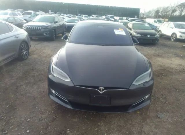 Photo 5 VIN: 5YJSA1E45JF272179 - TESLA MODEL S 