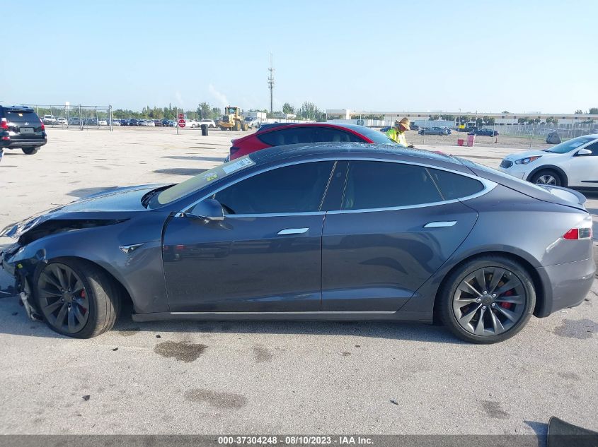 Photo 13 VIN: 5YJSA1E45LF362693 - TESLA MODEL S 