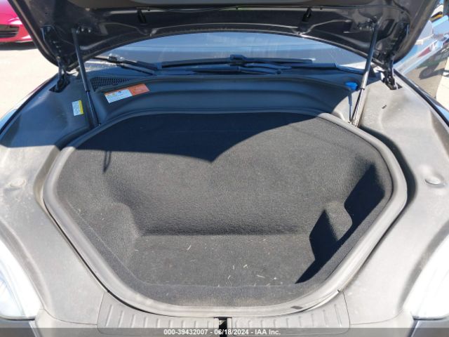 Photo 9 VIN: 5YJSA1E46GF130335 - TESLA MODEL S 