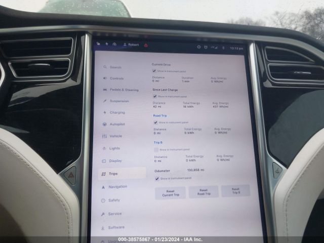 Photo 6 VIN: 5YJSA1E46HF186115 - TESLA MODEL S 