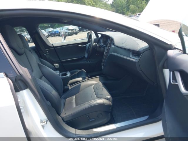 Photo 4 VIN: 5YJSA1E46KF308222 - TESLA MODEL S 