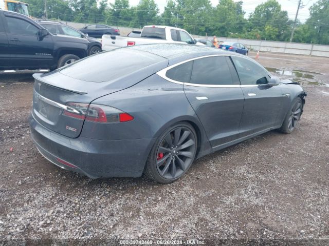 Photo 3 VIN: 5YJSA1E47GF131204 - TESLA MODEL S 