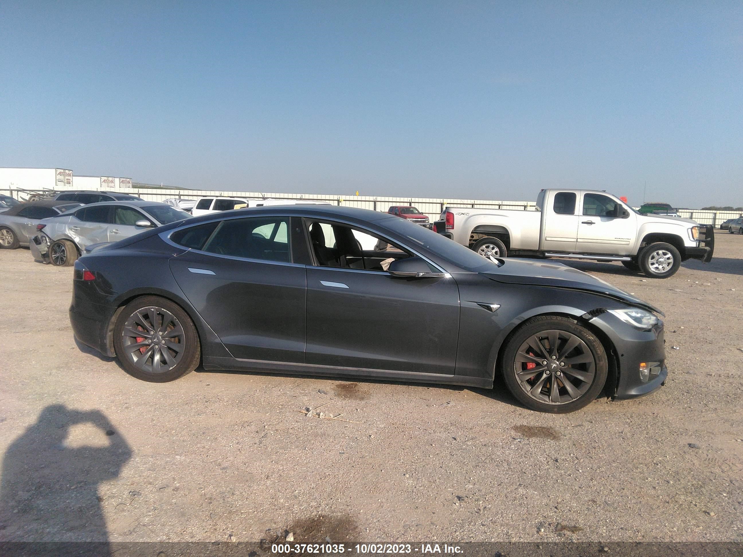 Photo 10 VIN: 5YJSA1E47HF227366 - TESLA MODEL S 