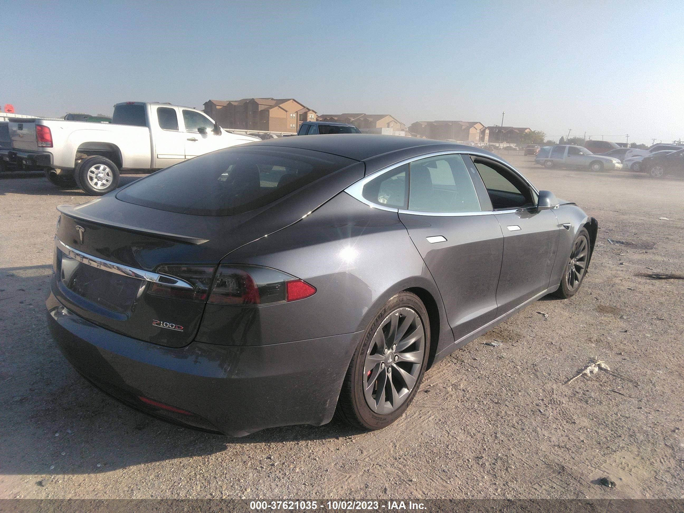 Photo 3 VIN: 5YJSA1E47HF227366 - TESLA MODEL S 