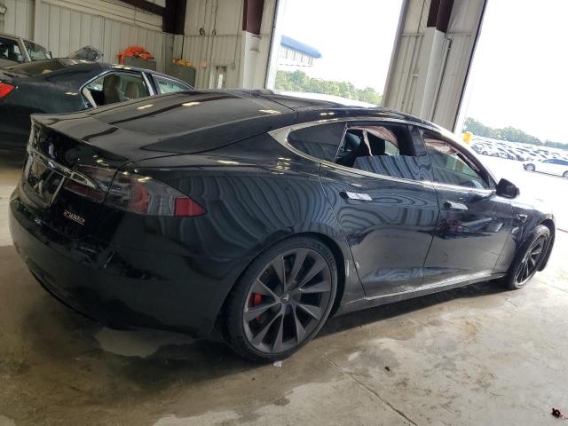 Photo 2 VIN: 5YJSA1E47JF261149 - TESLA MODEL S 